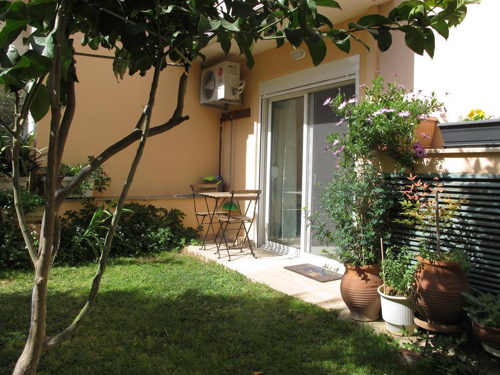 Athenian Apartment With Garden, Near Metro Station Chalandri Nu 3 Exterior foto